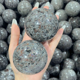 1.9-2.7in Yooperlite Spheres Wholesale (UV-Reactive)